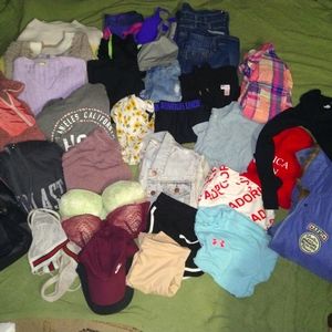 Bundle trade for Haley🥰🥰